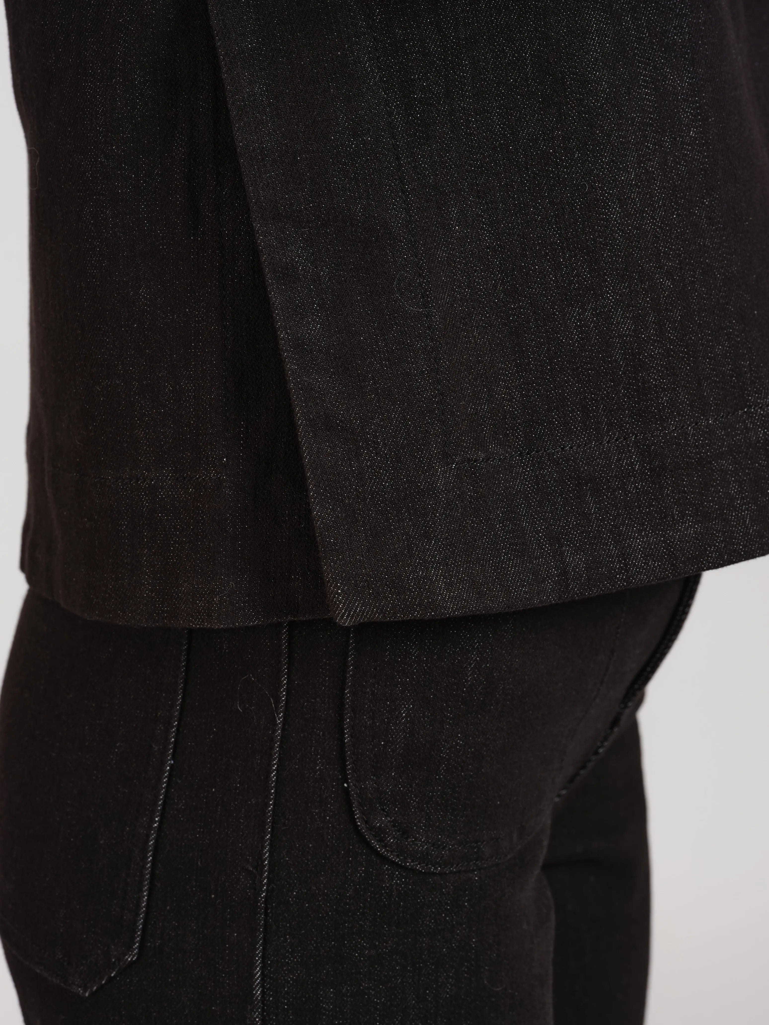 Haut court légèrement évasé IZA femme, BLACK, taille XS, porté par Léa (1m70) – photo 4