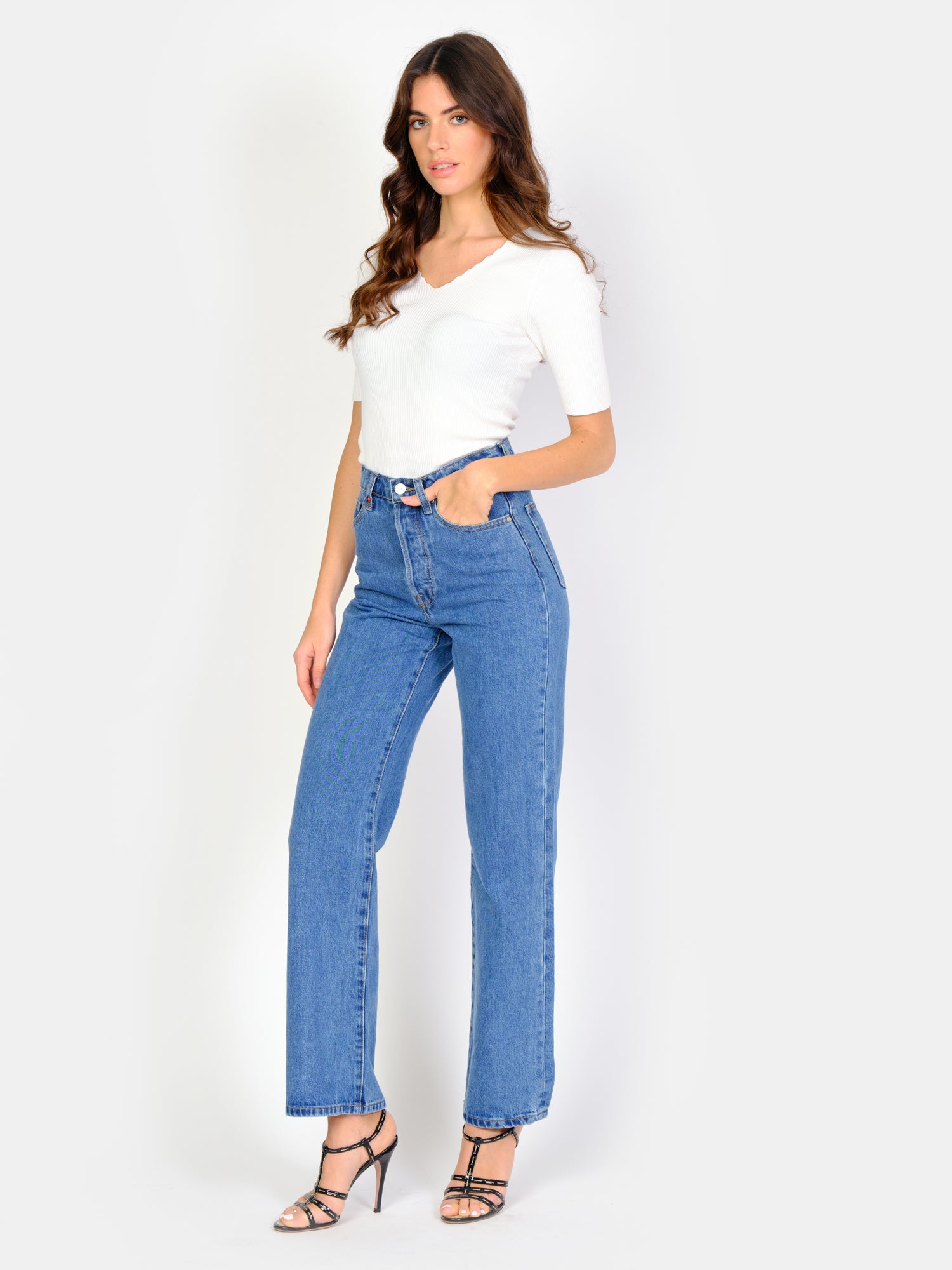 Jean droit taille haute PAOLA stone femme, STONE, taille 25, porté par Amanda (1m76) (F.A.M. JEANS) – photo 1