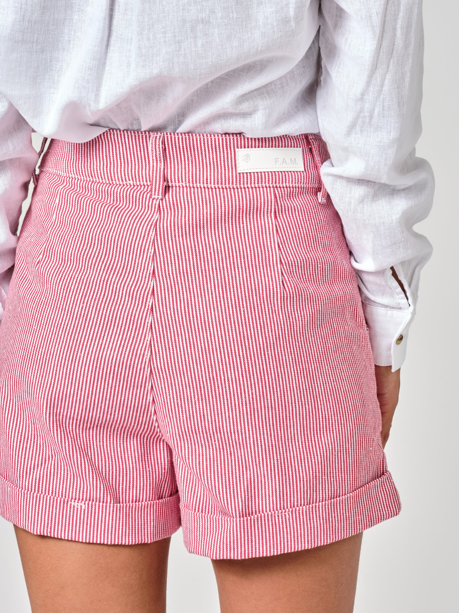 Short à pinces red AMELIA STRIPE
