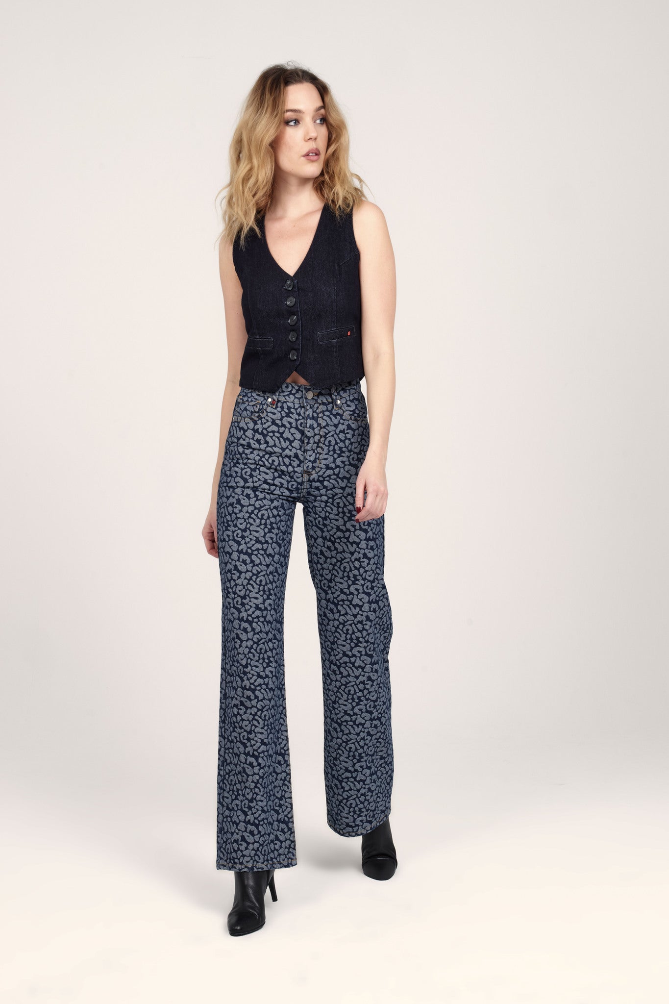 FOREST JACQUARD cropped flared jeans