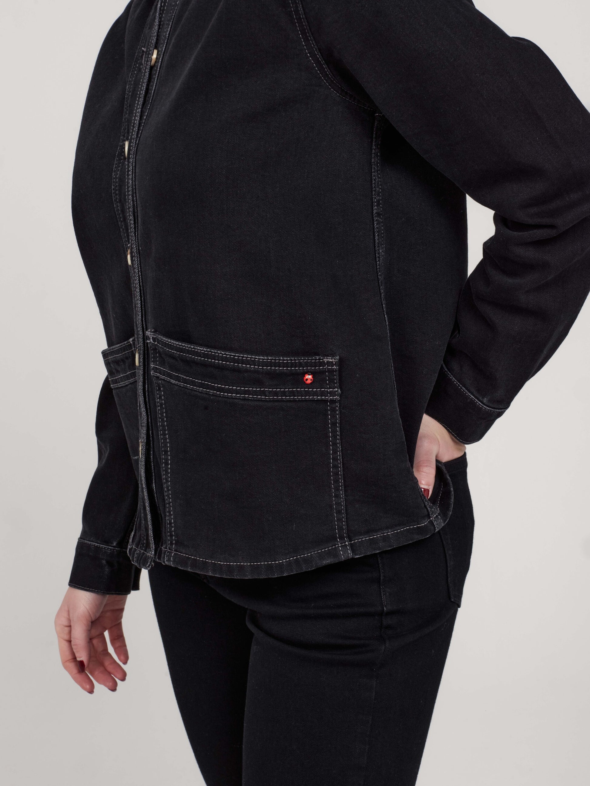VIVIAN black jacket