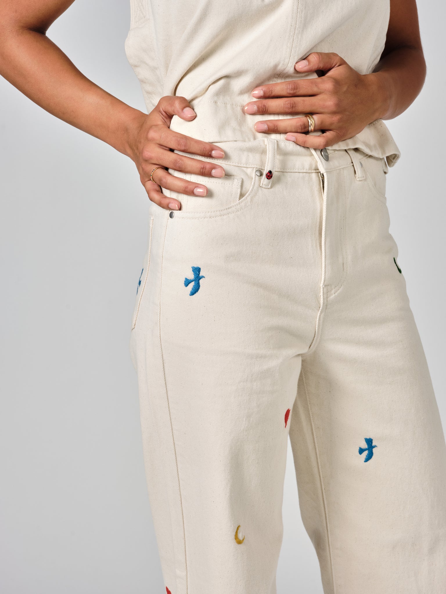 FOREST LUNA greige flared jeans