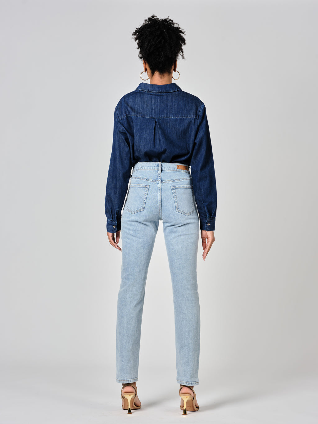 PATRICIA LONG light blue mom jeans