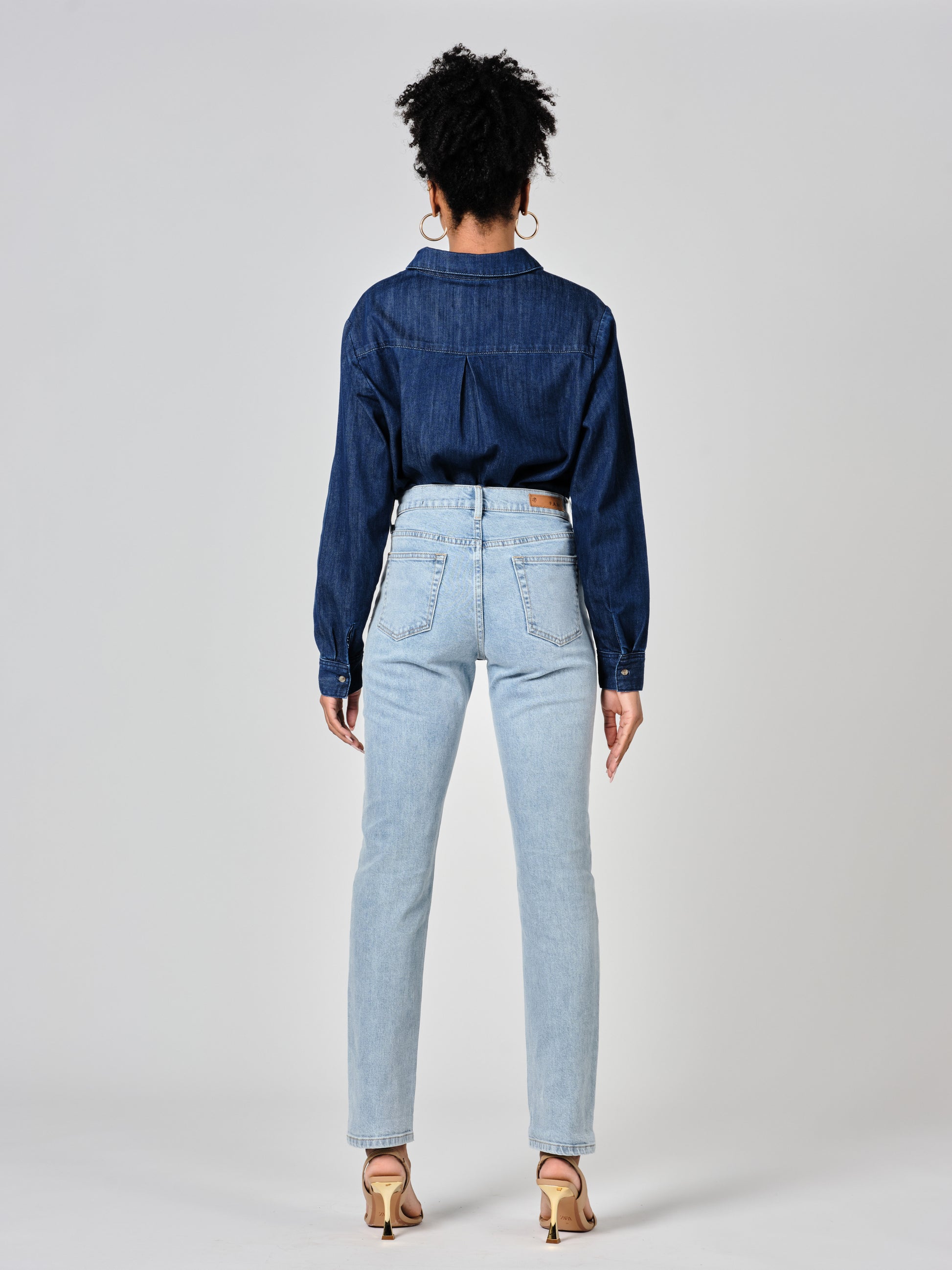 PATRICIA LONG light blue mom jeans