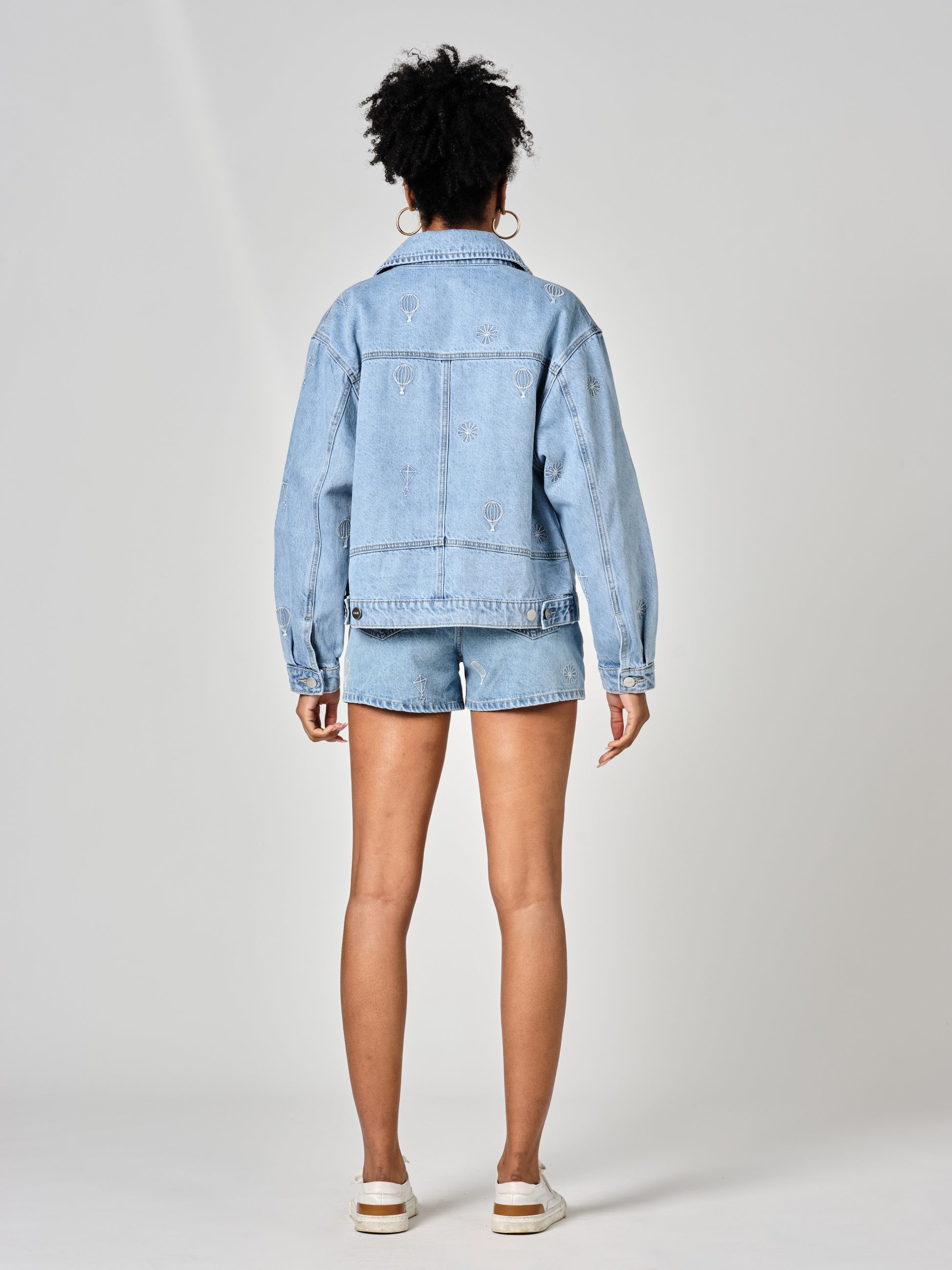 VICKY EMBRO blue denim oversized jacket