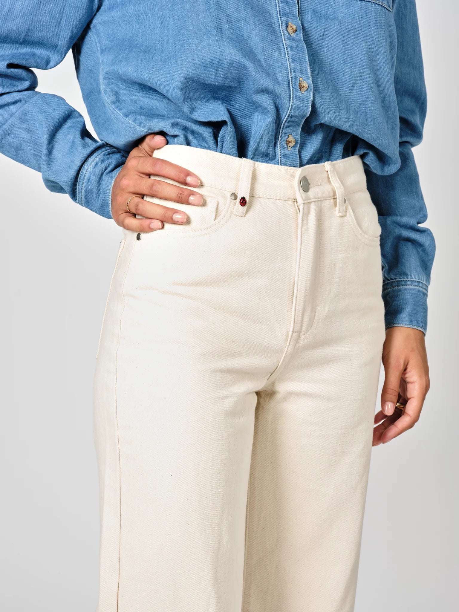 Wide greige FLOWER jeans 