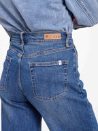Jean large FLORA CROPPED