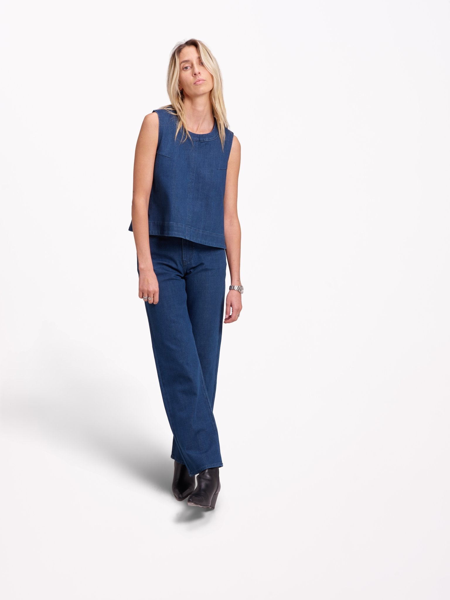 Jean court avec ceinture brodée POLA