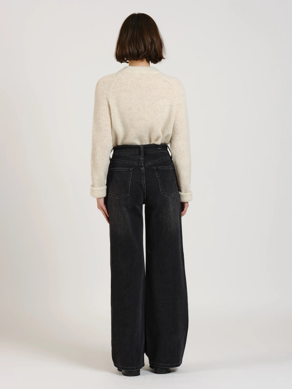 FLORA high-waisted wide-leg jeans