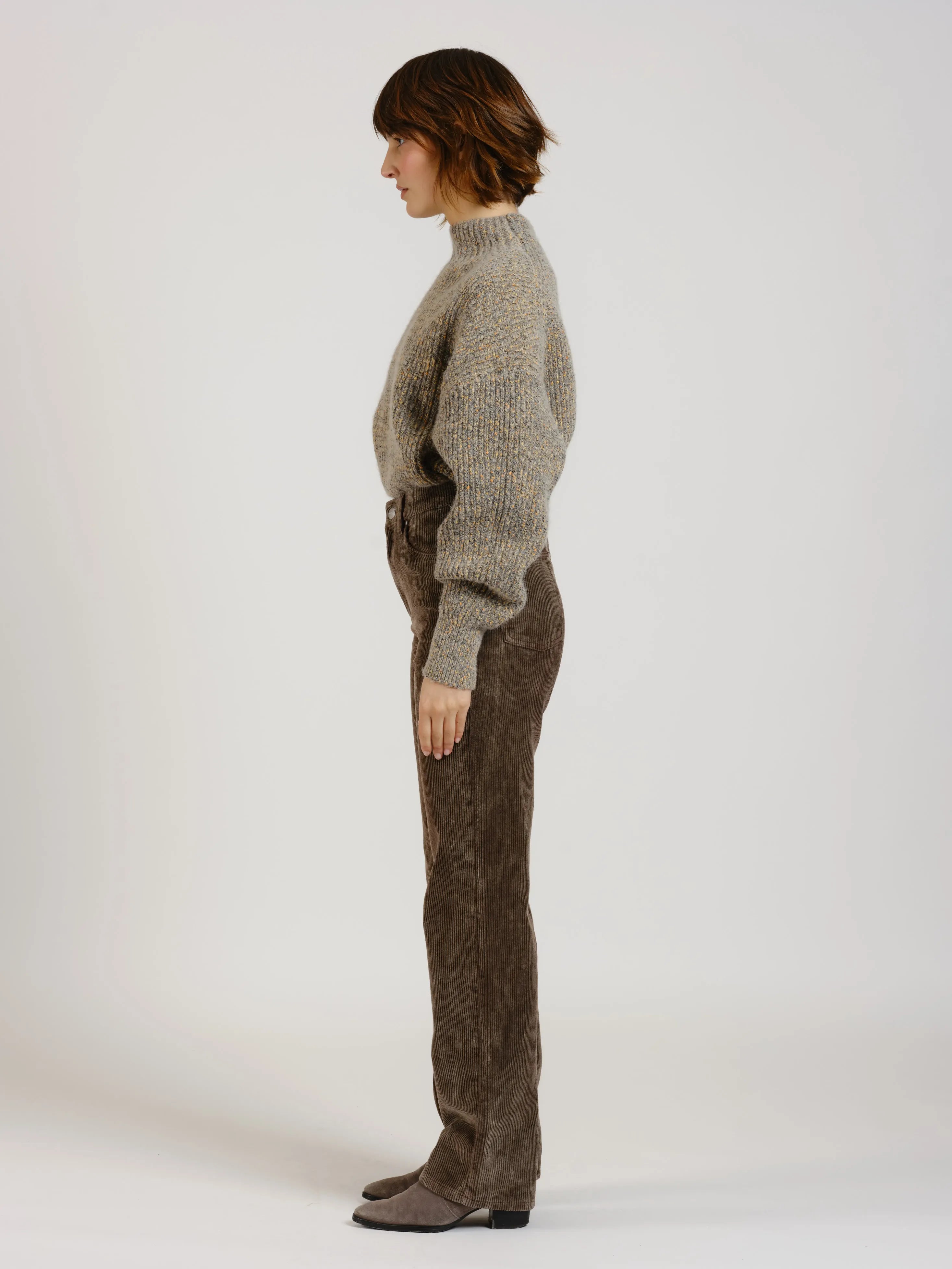 POLA straight corduroy pants