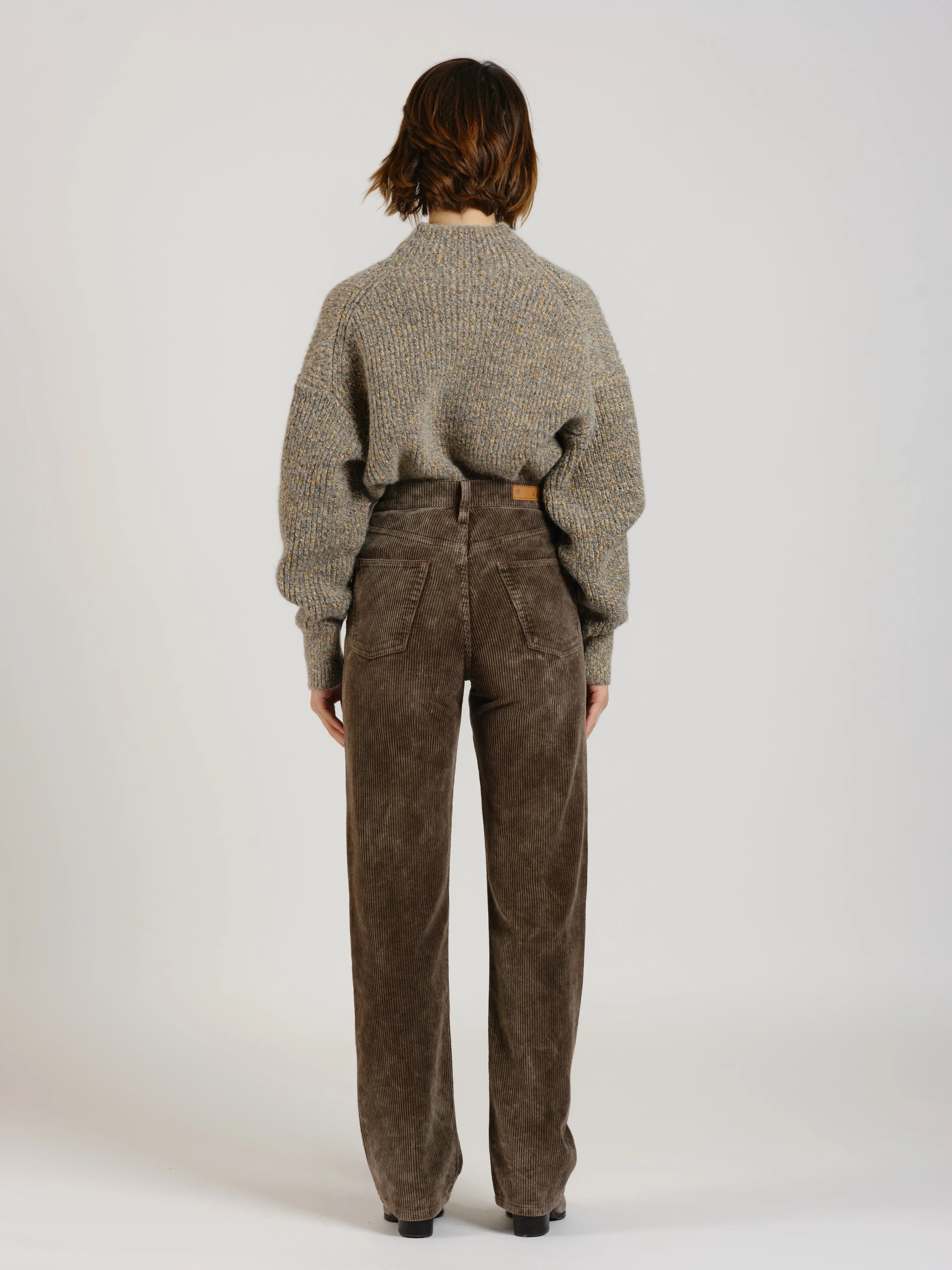 POLA straight corduroy pants