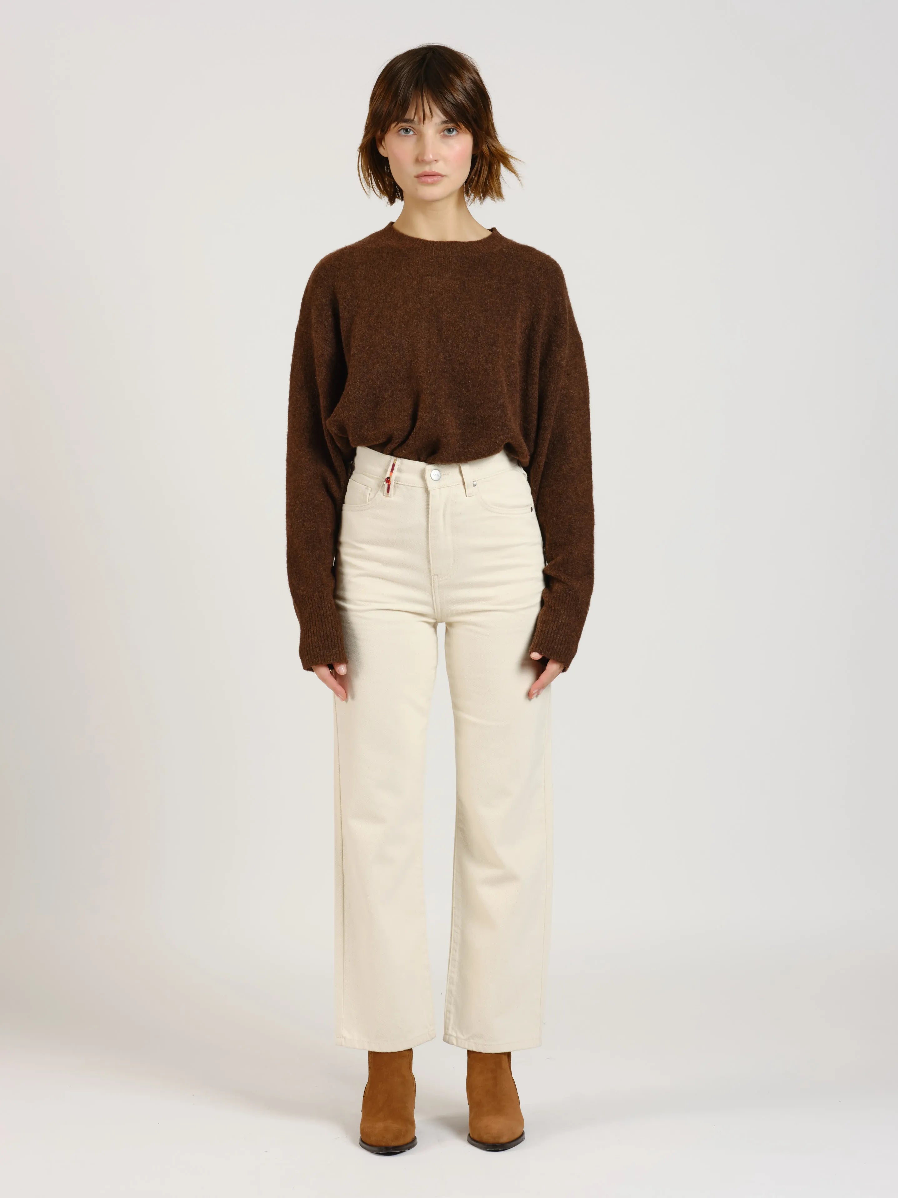Straight jeans with POLA embroidery