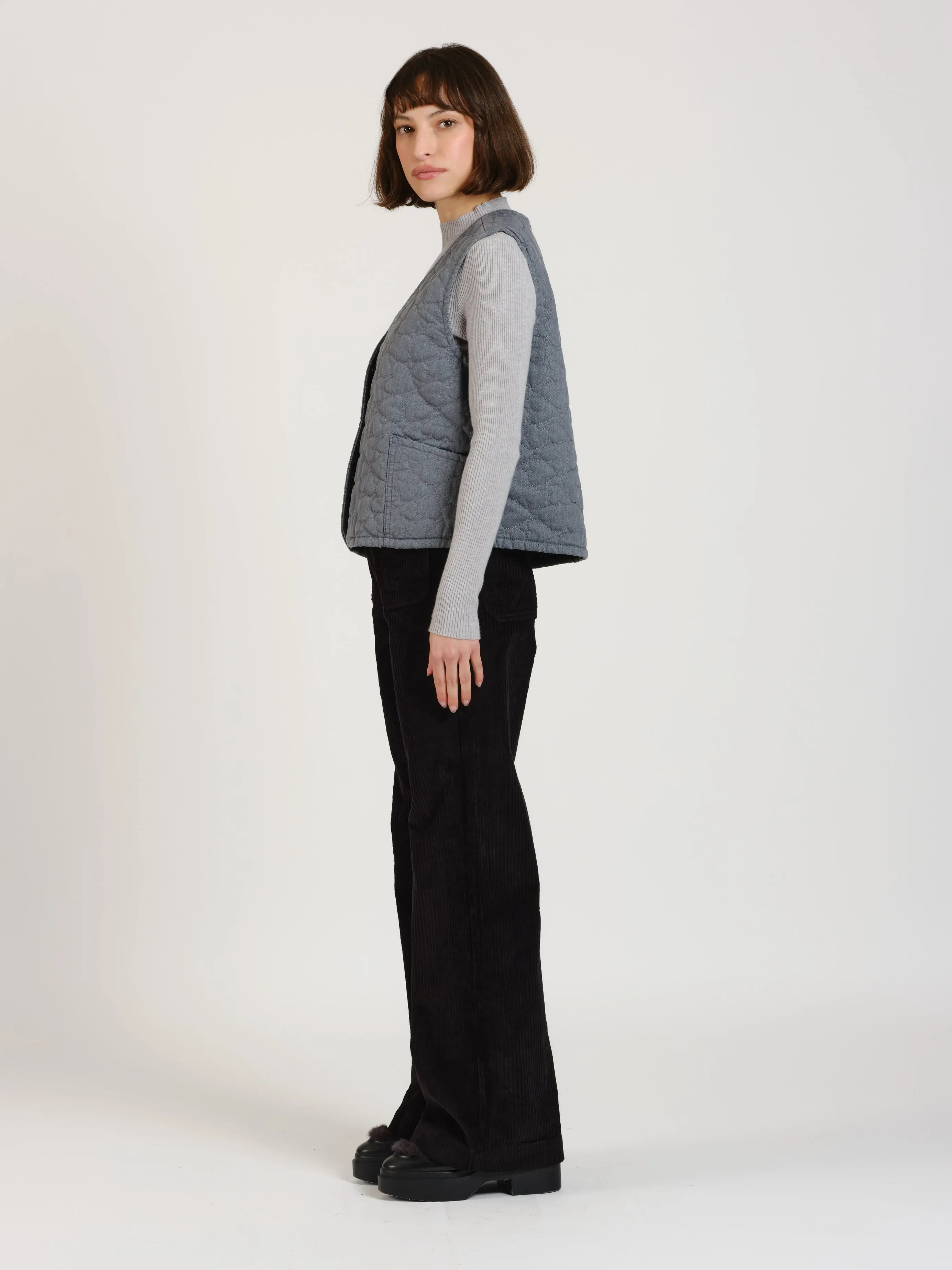 VITTORIA gray sleeveless jacket