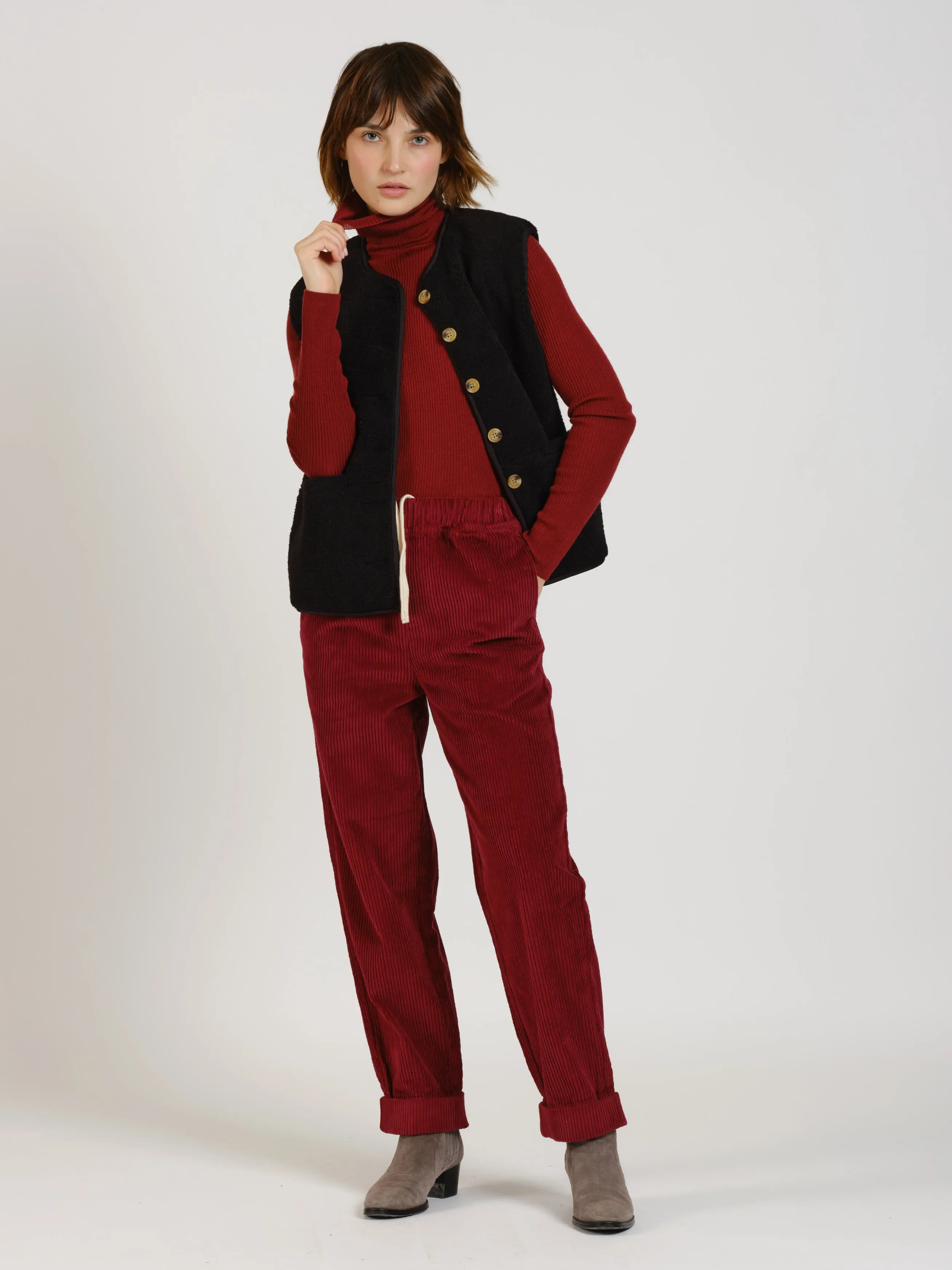 VITA Sleeveless Jacket