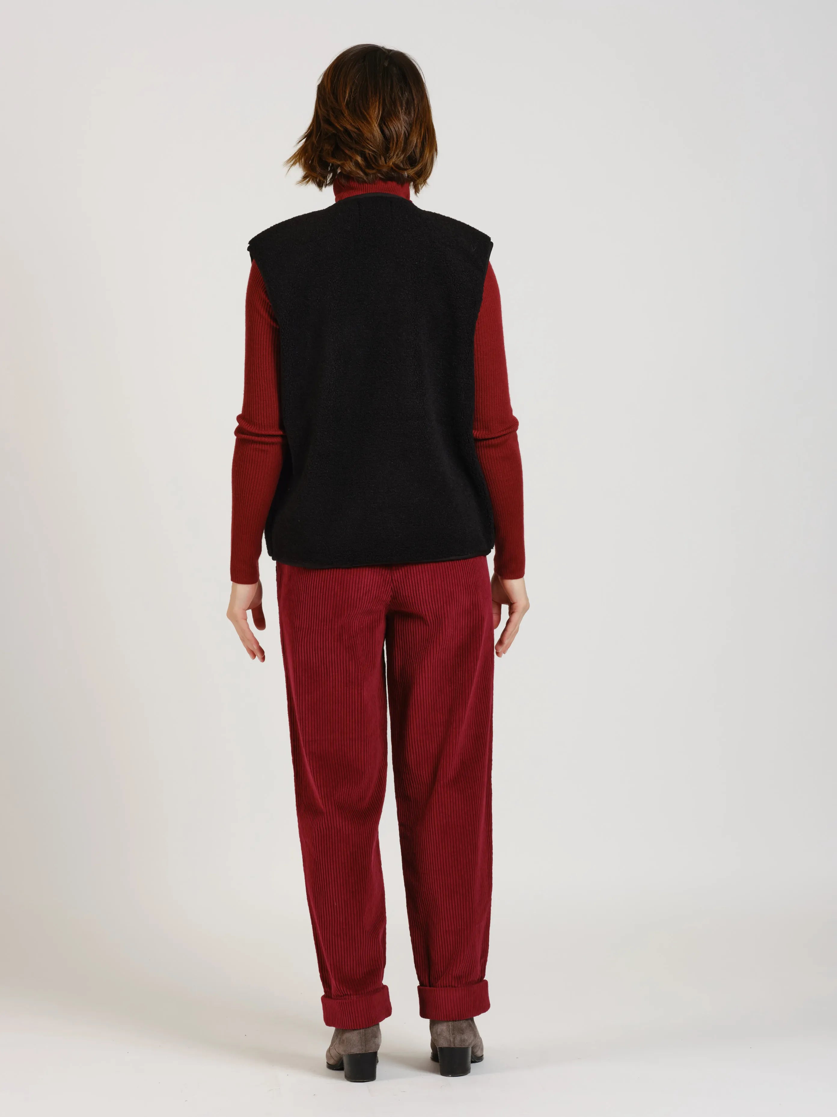 VITA Sleeveless Jacket