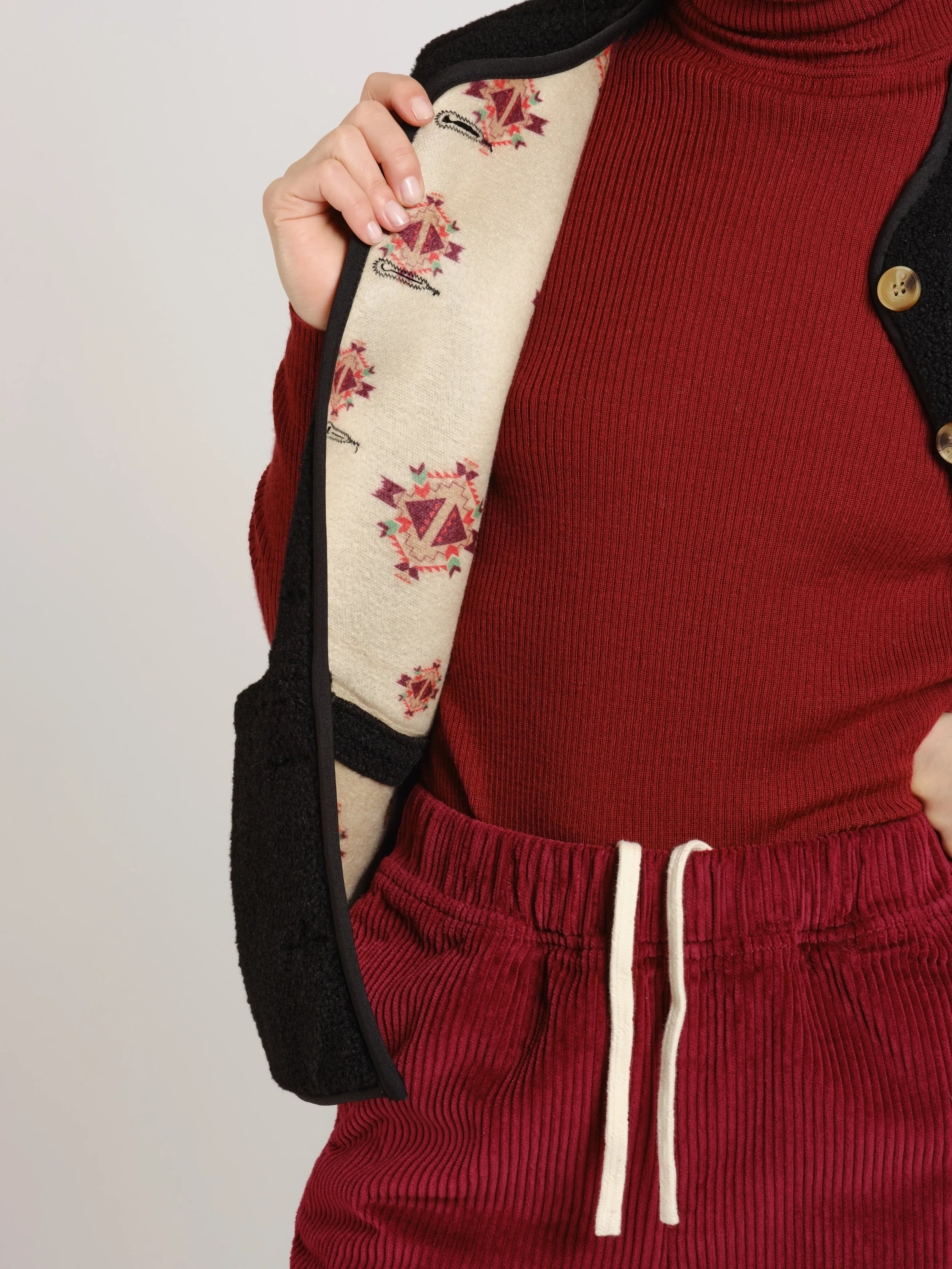 VITA Sleeveless Jacket