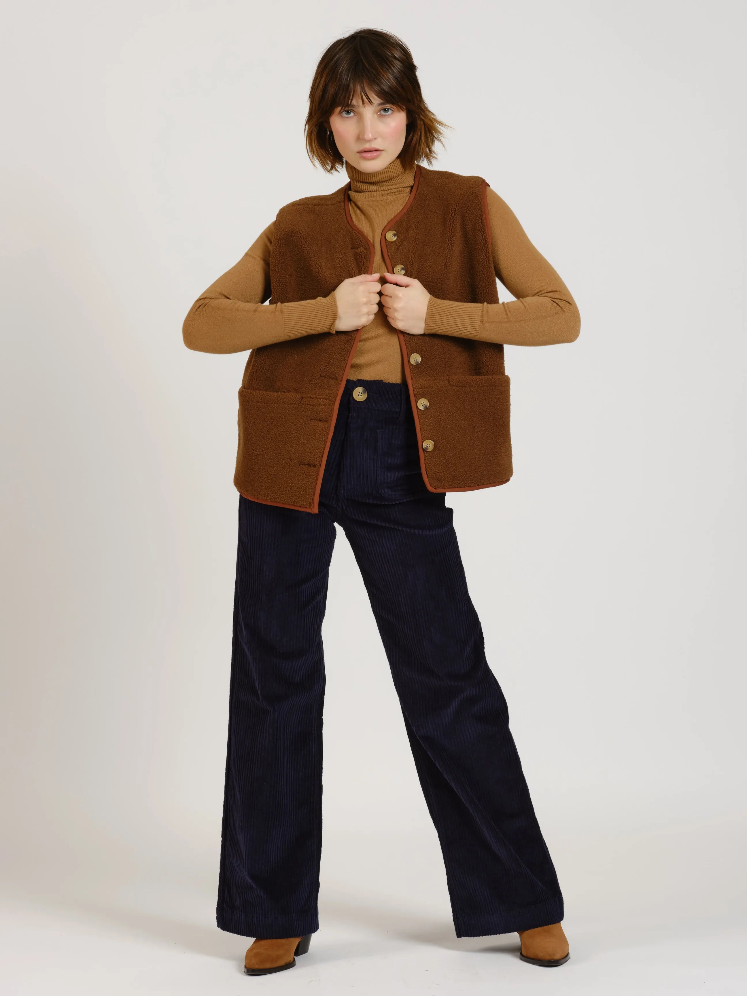 VITA Sleeveless Jacket