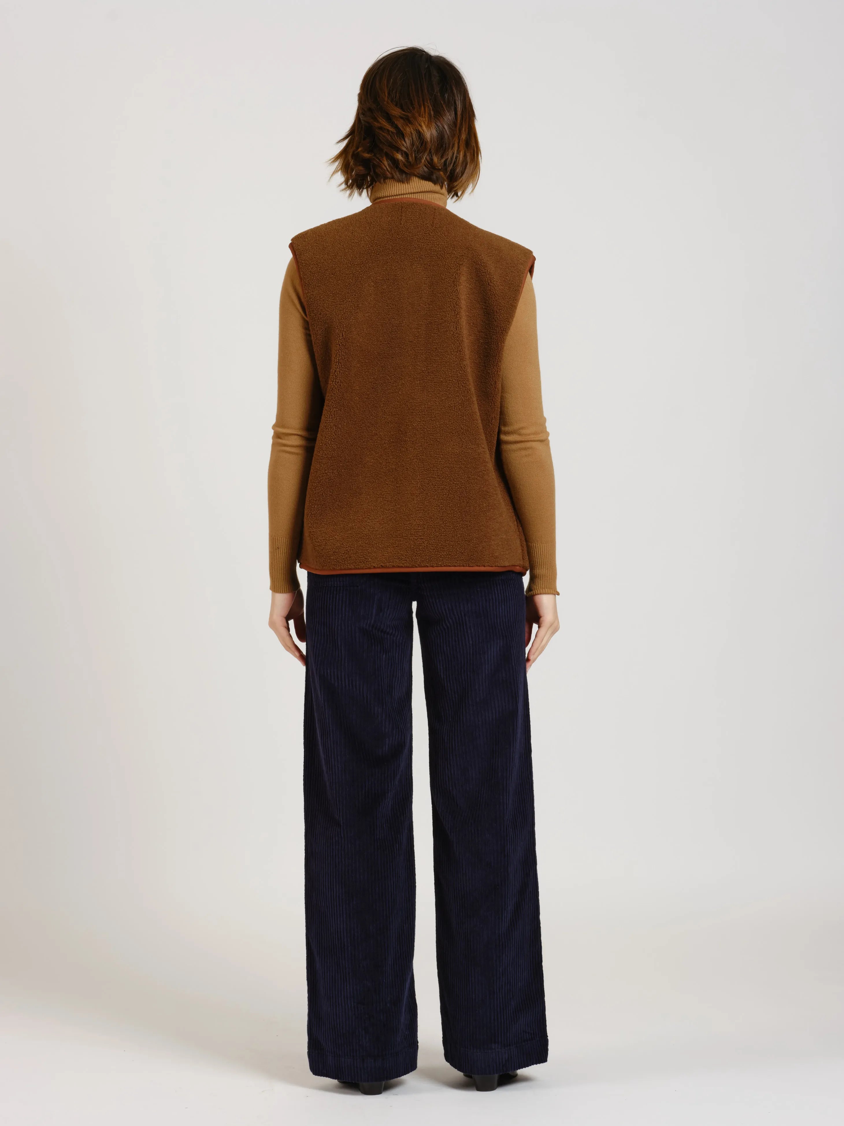 VITA Sleeveless Jacket