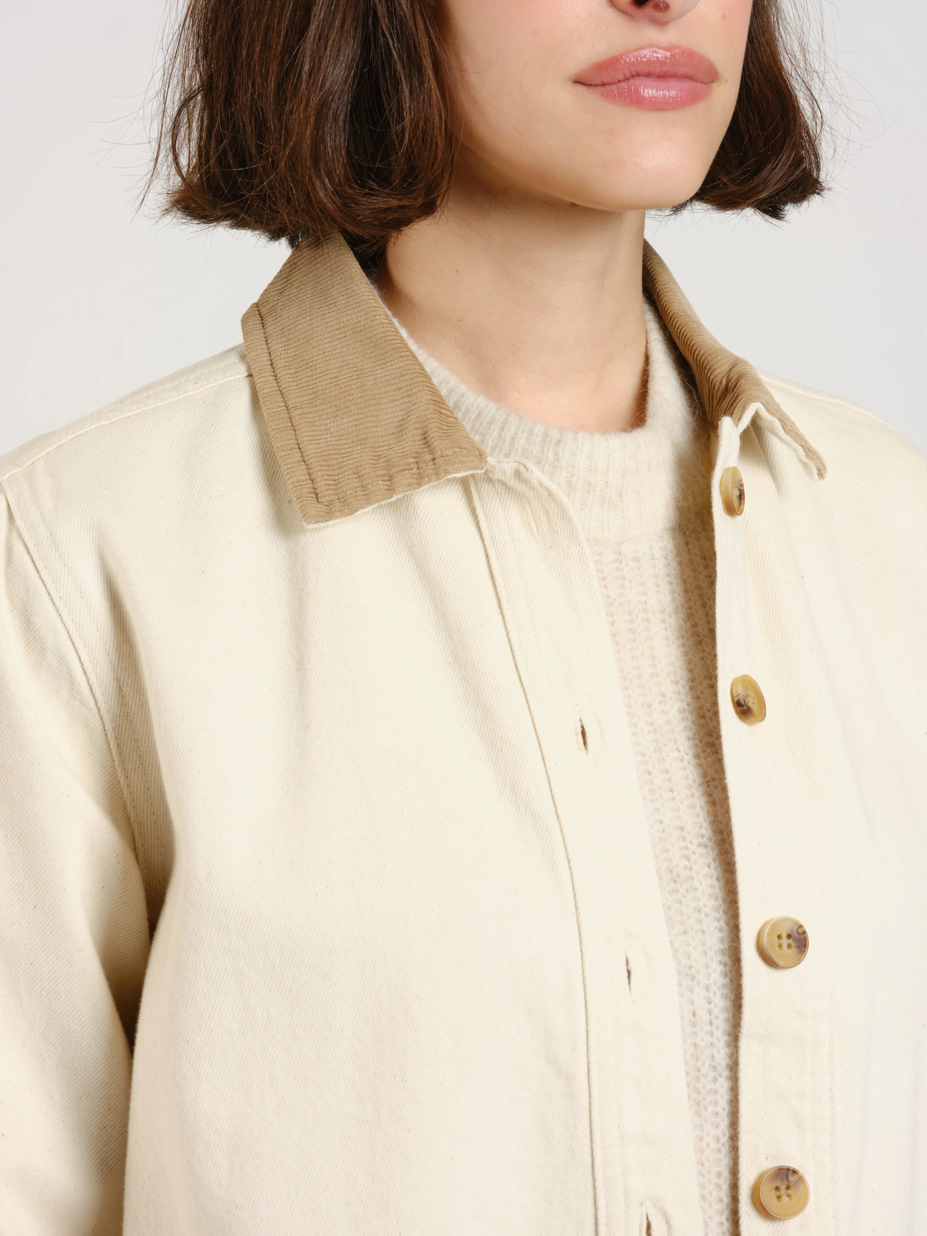 VIVIAN denim jacket with corduroy collar
