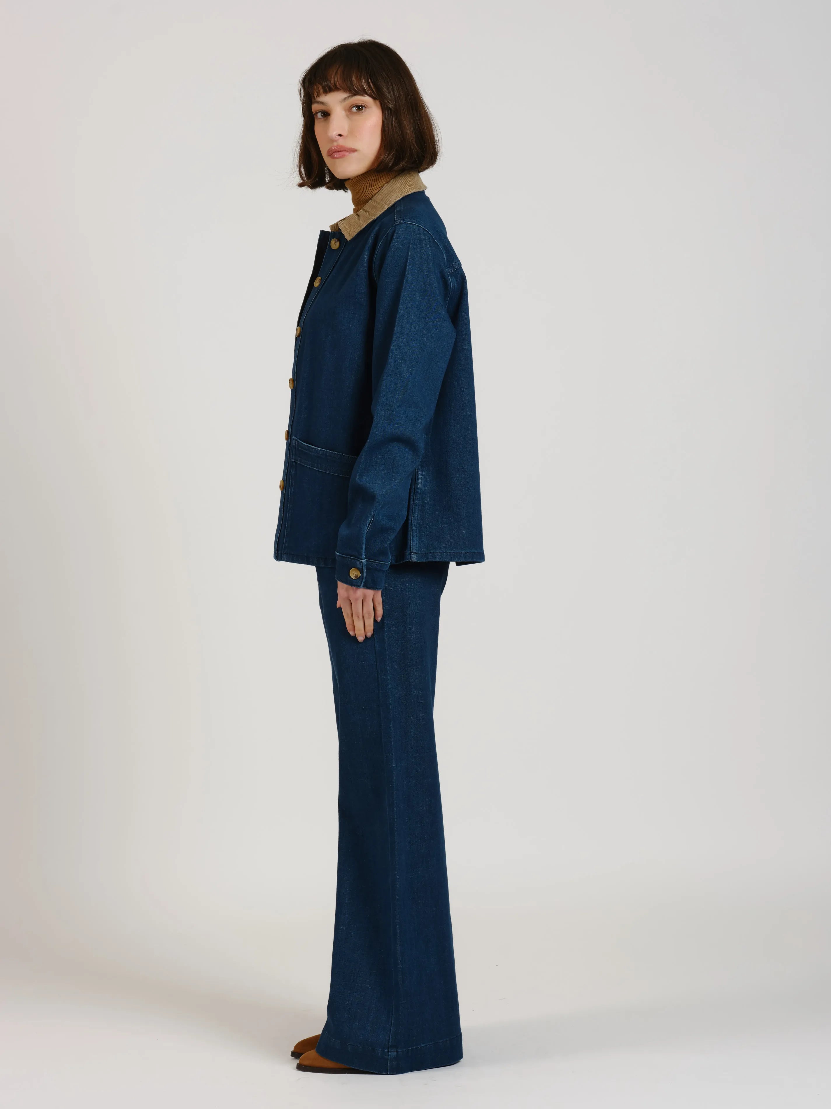 VIVIAN denim jacket with corduroy collar