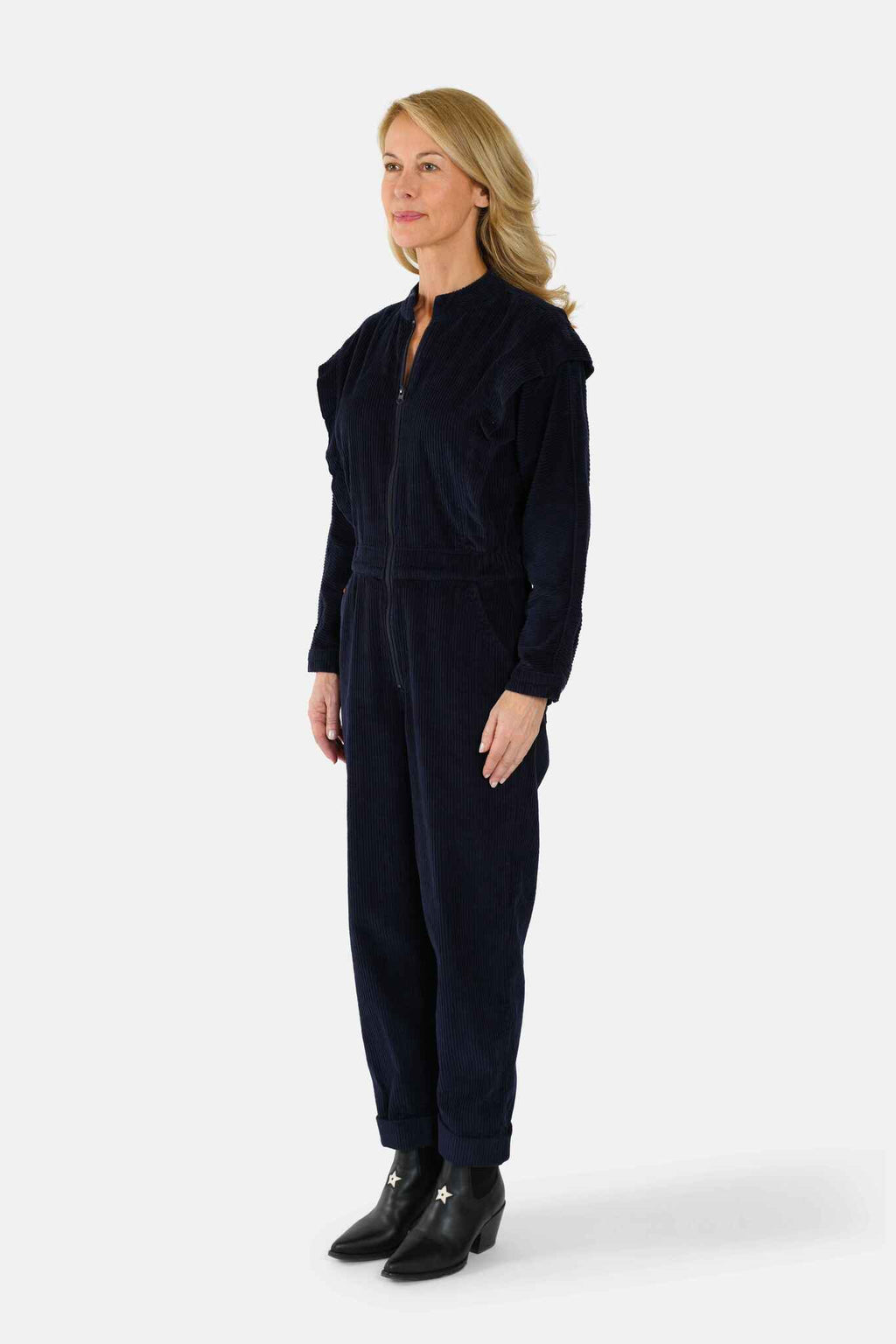 Combinaison ample DIANA en velours femme, NAVY, taille XS, porté par Jessica (1m75) – photo 4