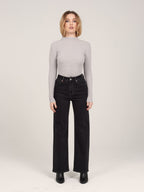 Jean court évasé IRES femme, BLACK, taille 25, porté par Priscilla (1m76) – photo 2