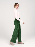Pantalon évasé en velours vert FAUVE femme, GREEN, taille XS, porté par Priscilla (1m76) – photo 3