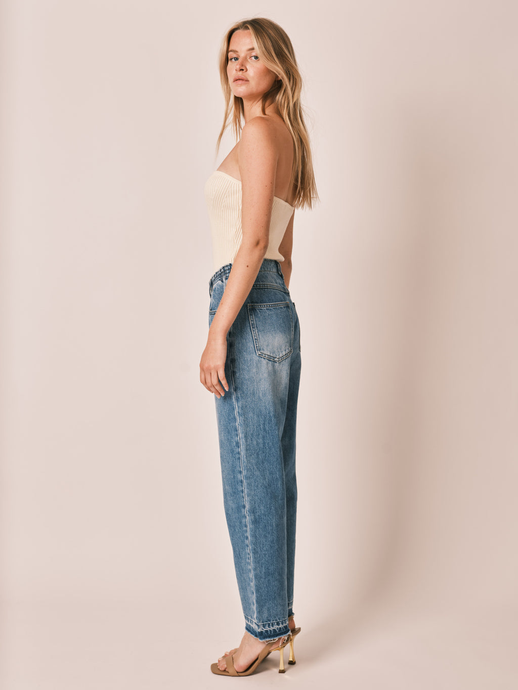 Jean boyfriend bleu MADISON femme, BLUE, taille XS, porté par Zoé (1m76) – photo 3