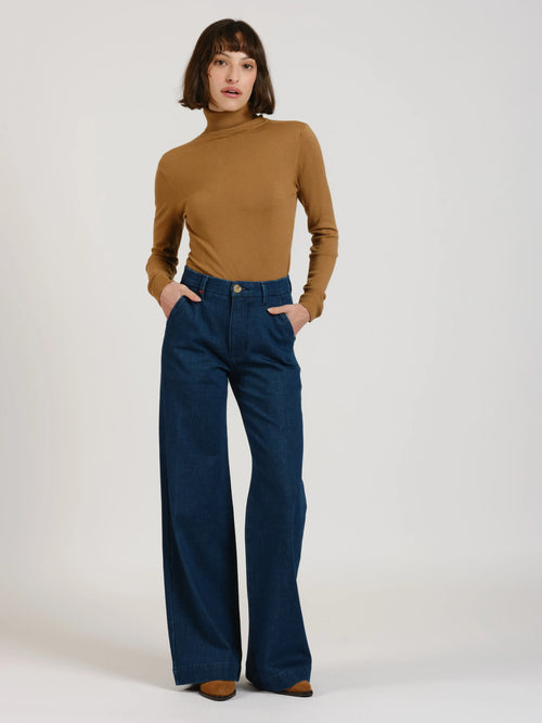 Jean évasé taille haute marine FRANCINE femme, NAVY, taille XS, porté par Léa (1m70) – photo 6