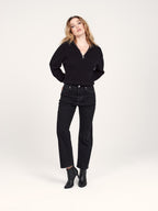 Jean droit court noir POLA femme, BLACK, taille 25, porté par Priscilla (1m76) – photo 2