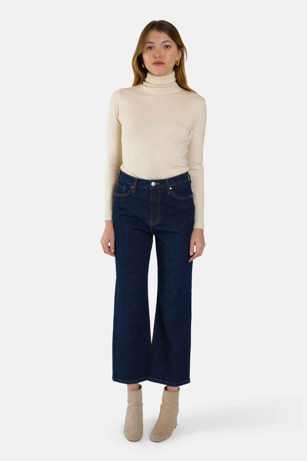 Jean straight POLA femme, INDIGO, taille 26, porté par Lilou (1m75) – photo 3