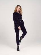 Pantalon mom en velours bleu marine taille haute Polly en coton femme, NAVY, taille 25, porté par Priscilla (1m76) – photo 2