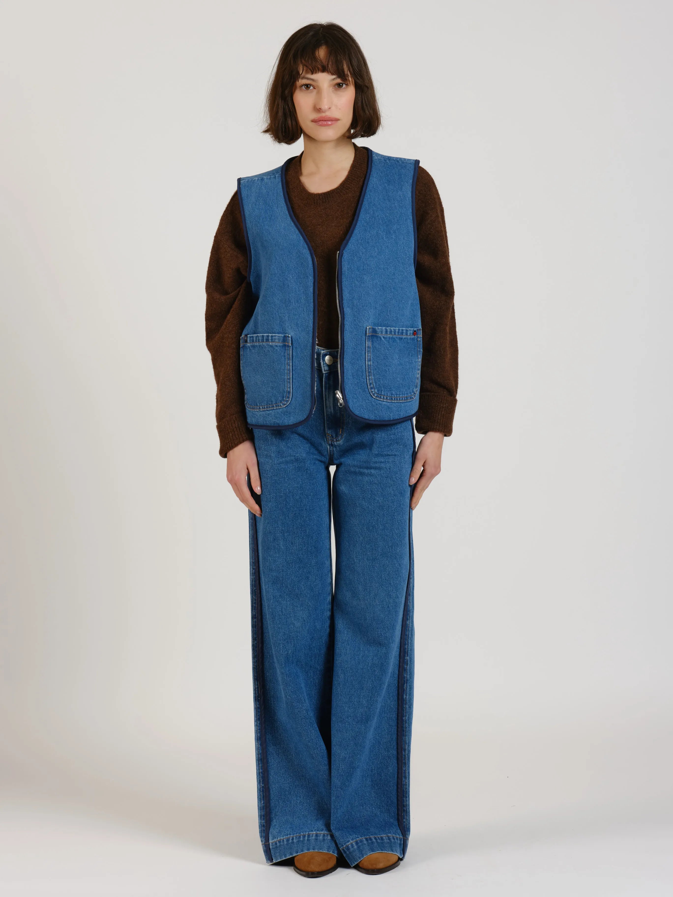 Veste sans manche réversible VERO femme, STONE, taille XS, porté par Léa (1m70) – photo 2