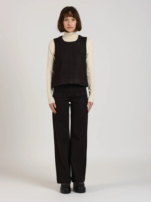 Haut court légèrement évasé IZA femme, BLACK, taille XS, porté par Léa (1m70) – photo 2