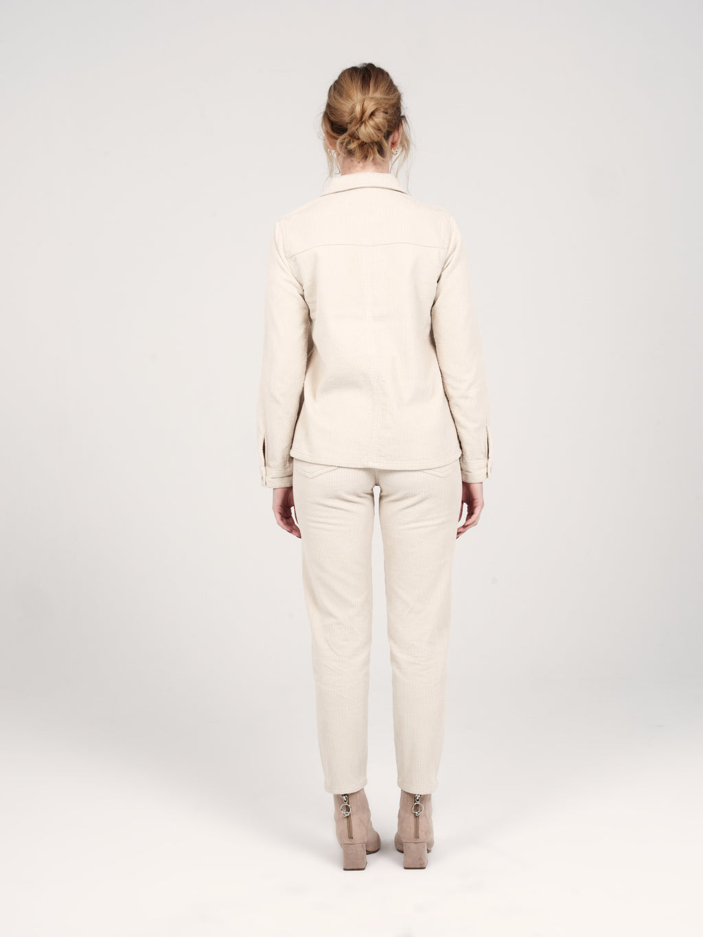 Veste en velours beige VIVIAN femme, BEIGE, taille XS, porté par Priscilla (1m76) – photo 4