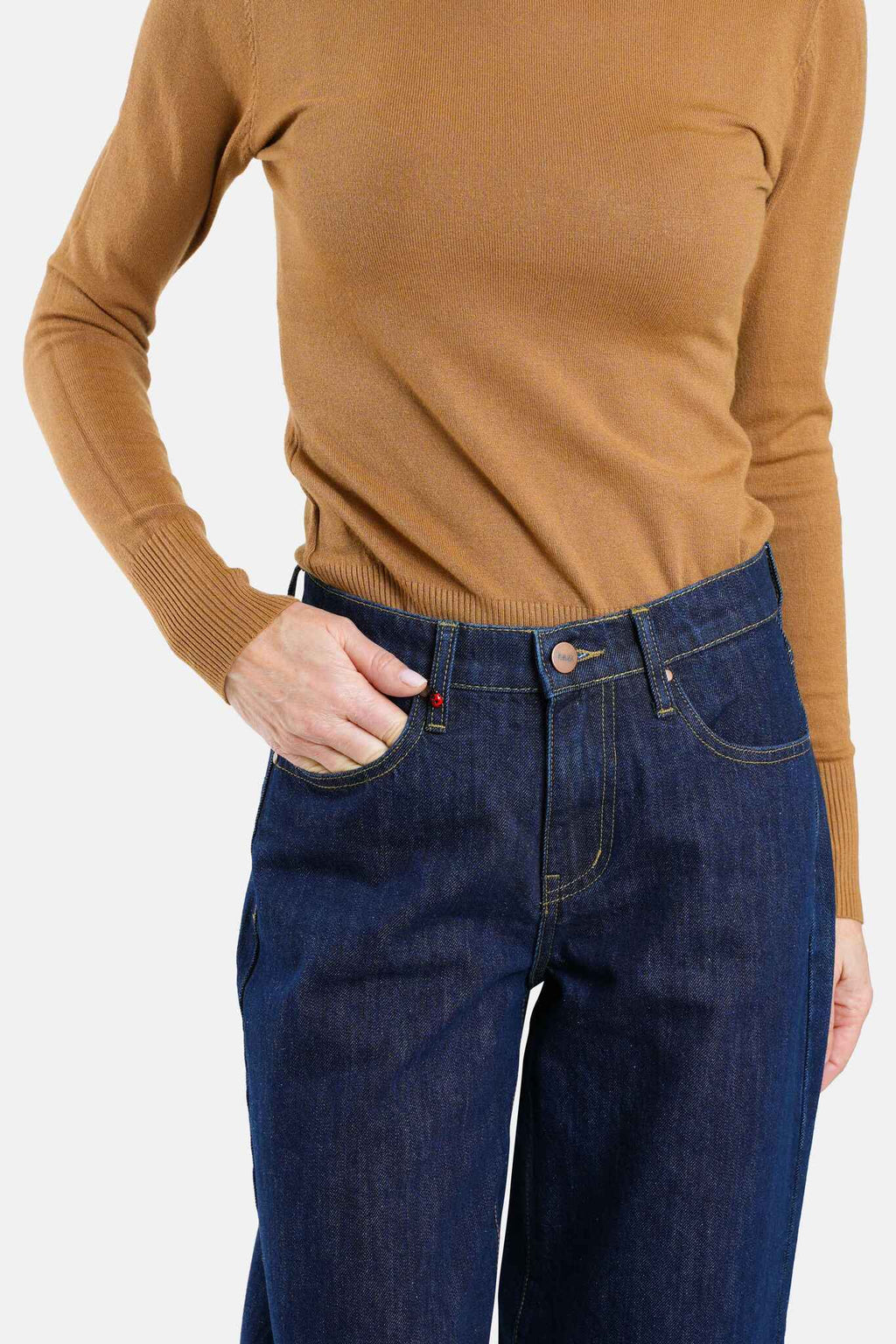 Jean baggy élégance décontractée et confort assuré LENA femme, INDIGO, taille XS, porté par Jessica (1m75) – photo 5