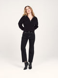 Jean droit court noir POLA femme, BLACK, taille 25, porté par Priscilla (1m76) – photo 2
