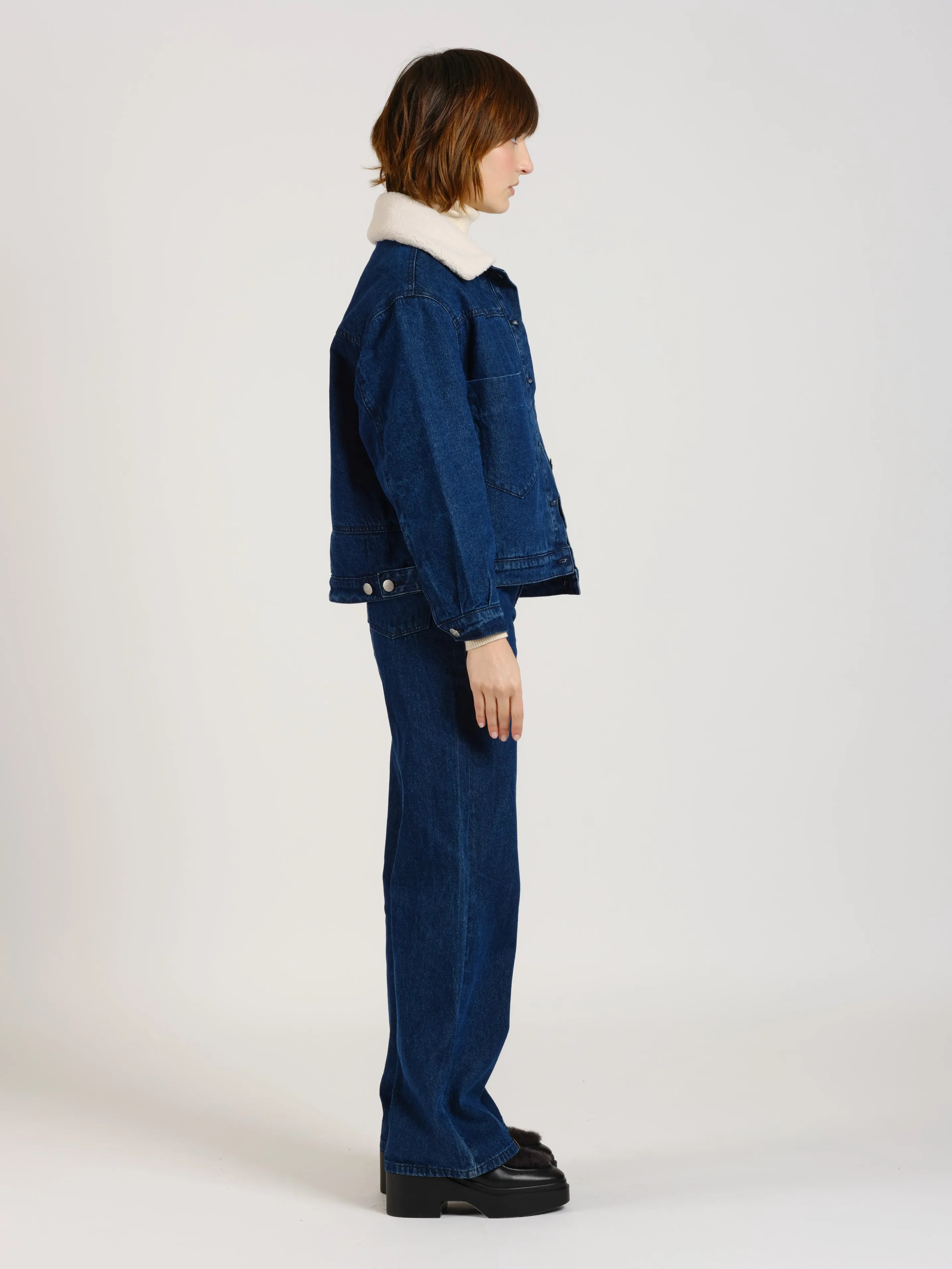 Veste en denim VICKY femme, NAVY, taille XS, porté par Sarah (1m72) – photo 3