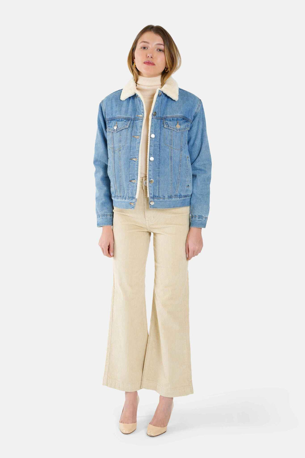 Veste en jean bleu VIVI SHERPA femme, BLUE, taille XS, porté par Lilou (1m75) – photo 2