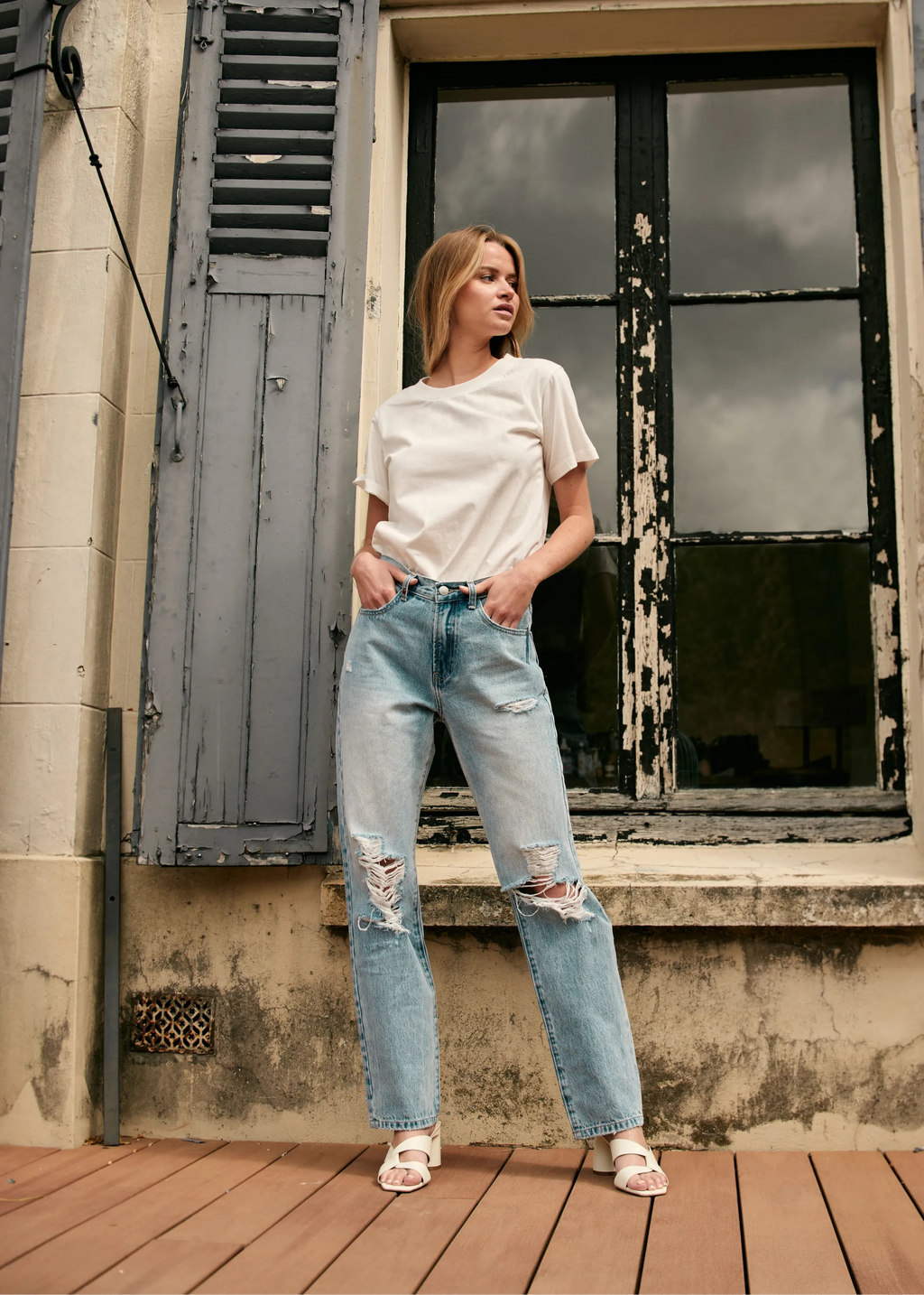 T-shirt blanc uni en coton TYFFEN blanc femme, WHITE, taille XS, porté par Clara (1m71) – photo 4