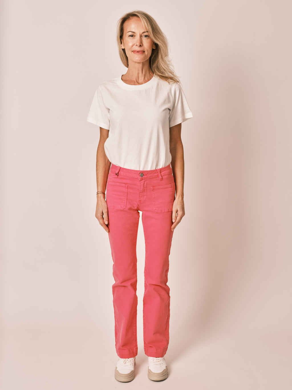 Jean bootcut fushcia BELLA femme, FUSHCIA, taille 25, porté par Jessica (1m75) (F.A.M. JEANS) – photo 1