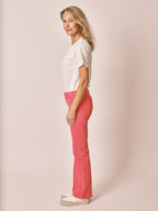 Jean bootcut fushcia BELLA femme, FUSHCIA, taille 25, porté par Jessica (1m75) – photo 3