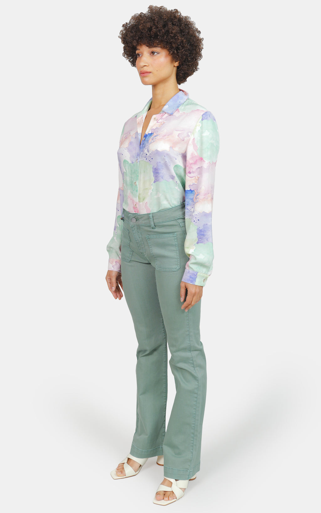 Jean bootcut sage BELLA femme, SAGE, taille 26, porté par Marie (1m71) – photo 3