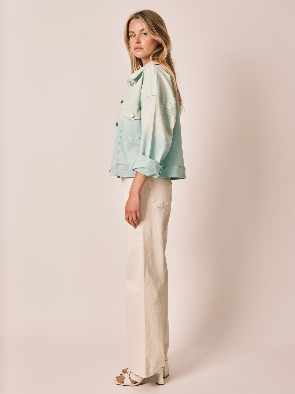 Veste Bicolor oversize VICTOIRE femme, BICOLOR, taille XS, porté par Zoé (1m76) – photo 4
