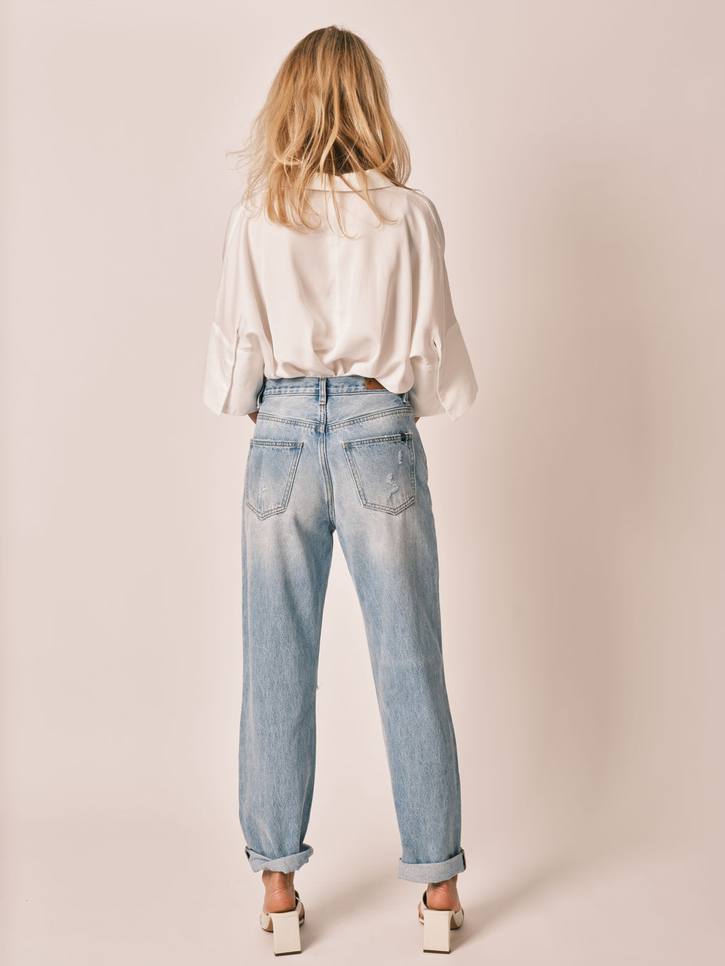 Jean boyfriend bleu clair MANON Scrapper femme, LIGHT BLUE, taille XS, porté par Jessica (1m75) – photo 5