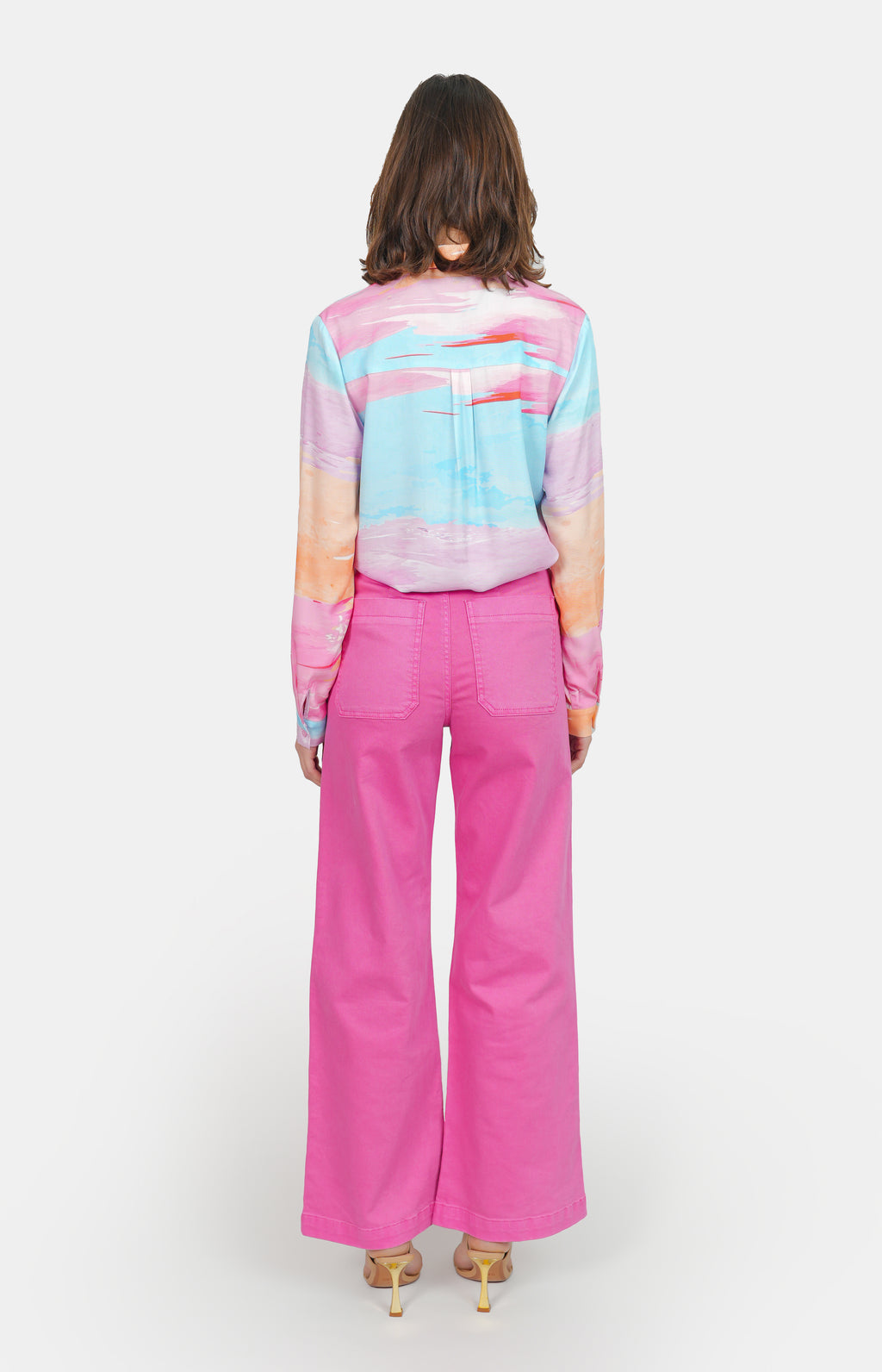 Chemise à motifs Pastel A HELENE femme, PASTEL A, taille XS, porté par Claire (1m76) – photo 4