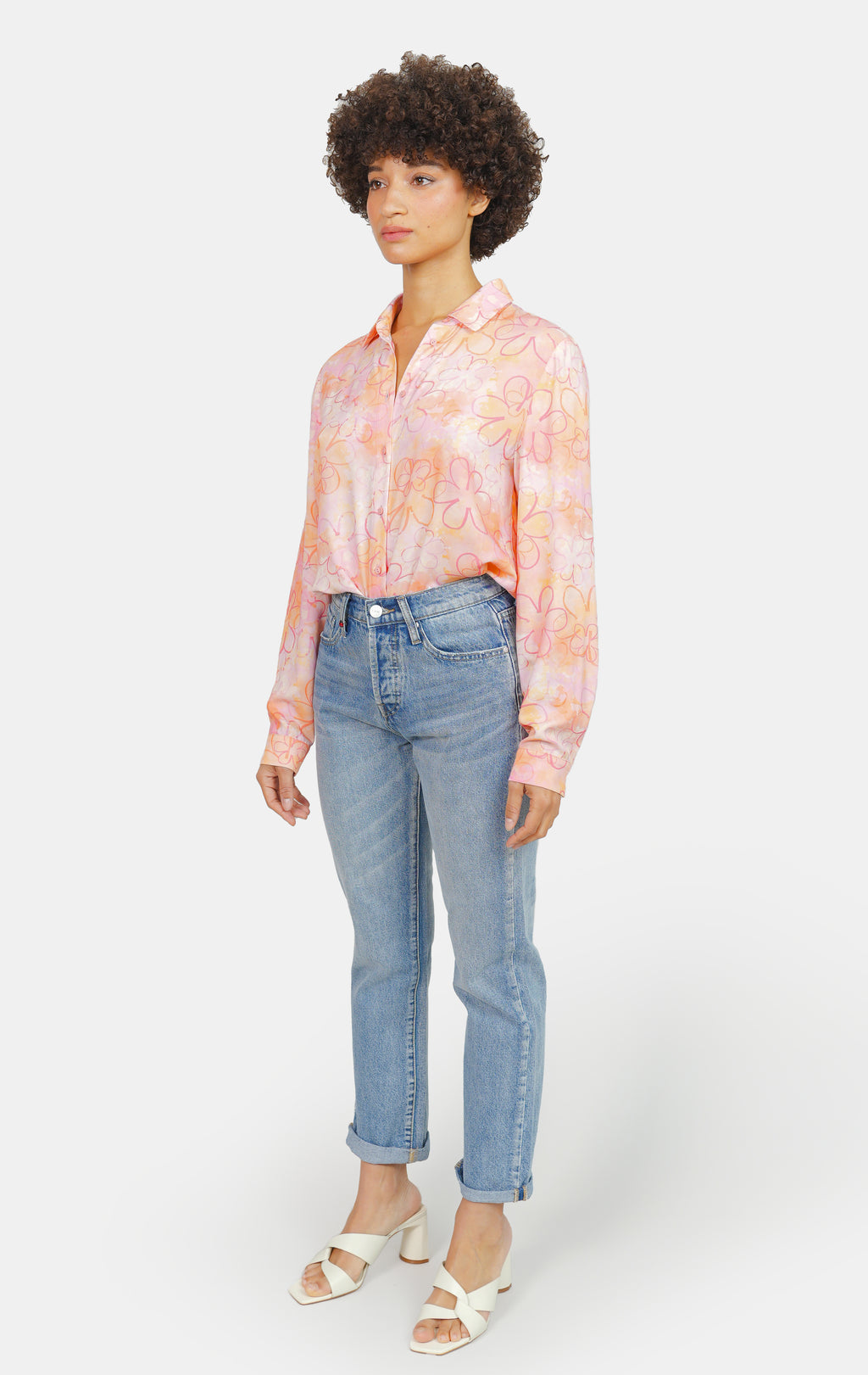 Chemise à motifs Pastel C HELENE femme, PASTEL C, taille XS, porté par Marie (1m71) – photo 4