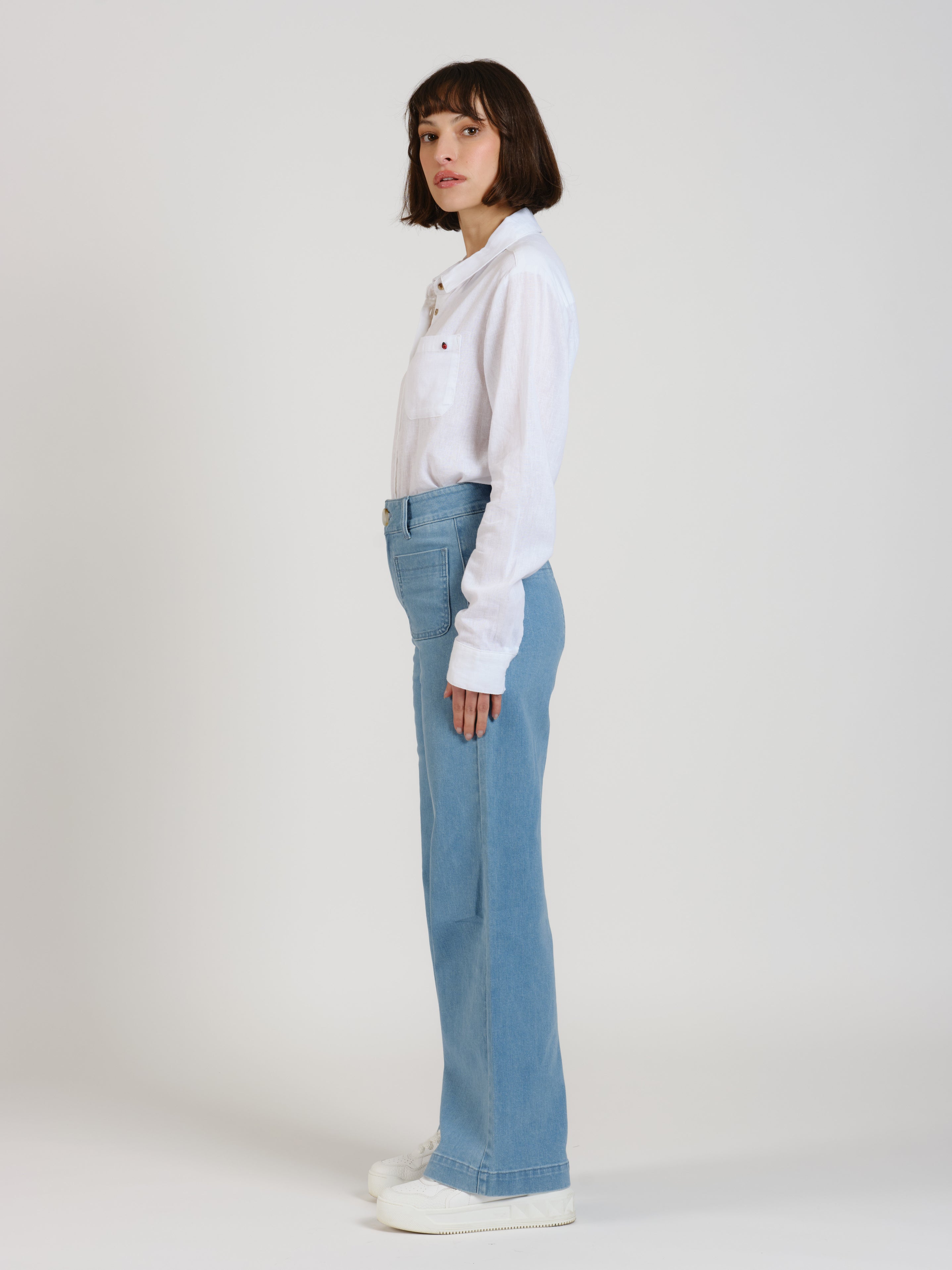 Jean évasé bleu FAUVE femme, BLUE, taille XXS, porté par Léa (1m70) – photo 3