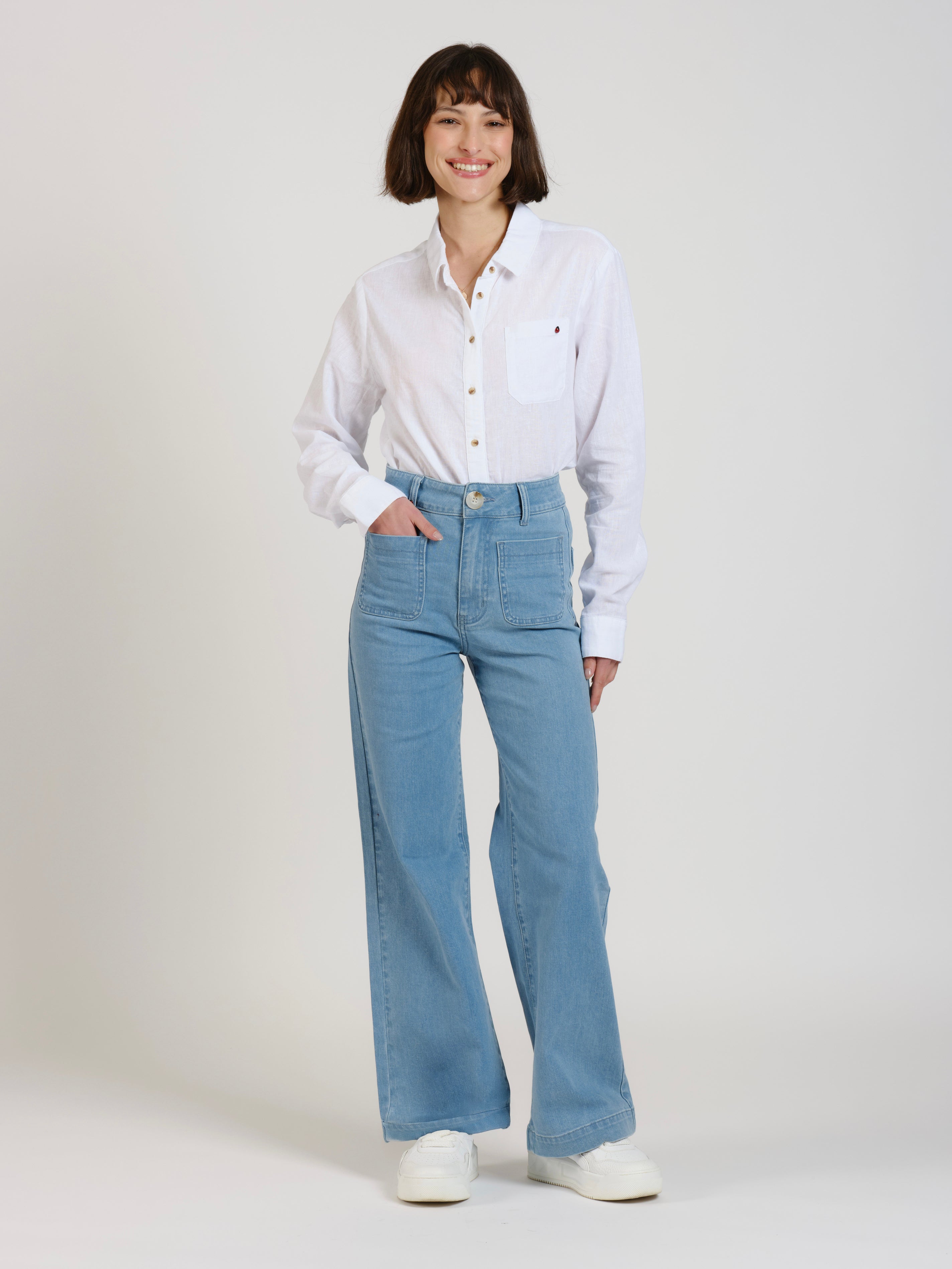 Jean évasé bleu FAUVE femme, BLUE, taille XXS, porté par Léa (1m70) – photo 5