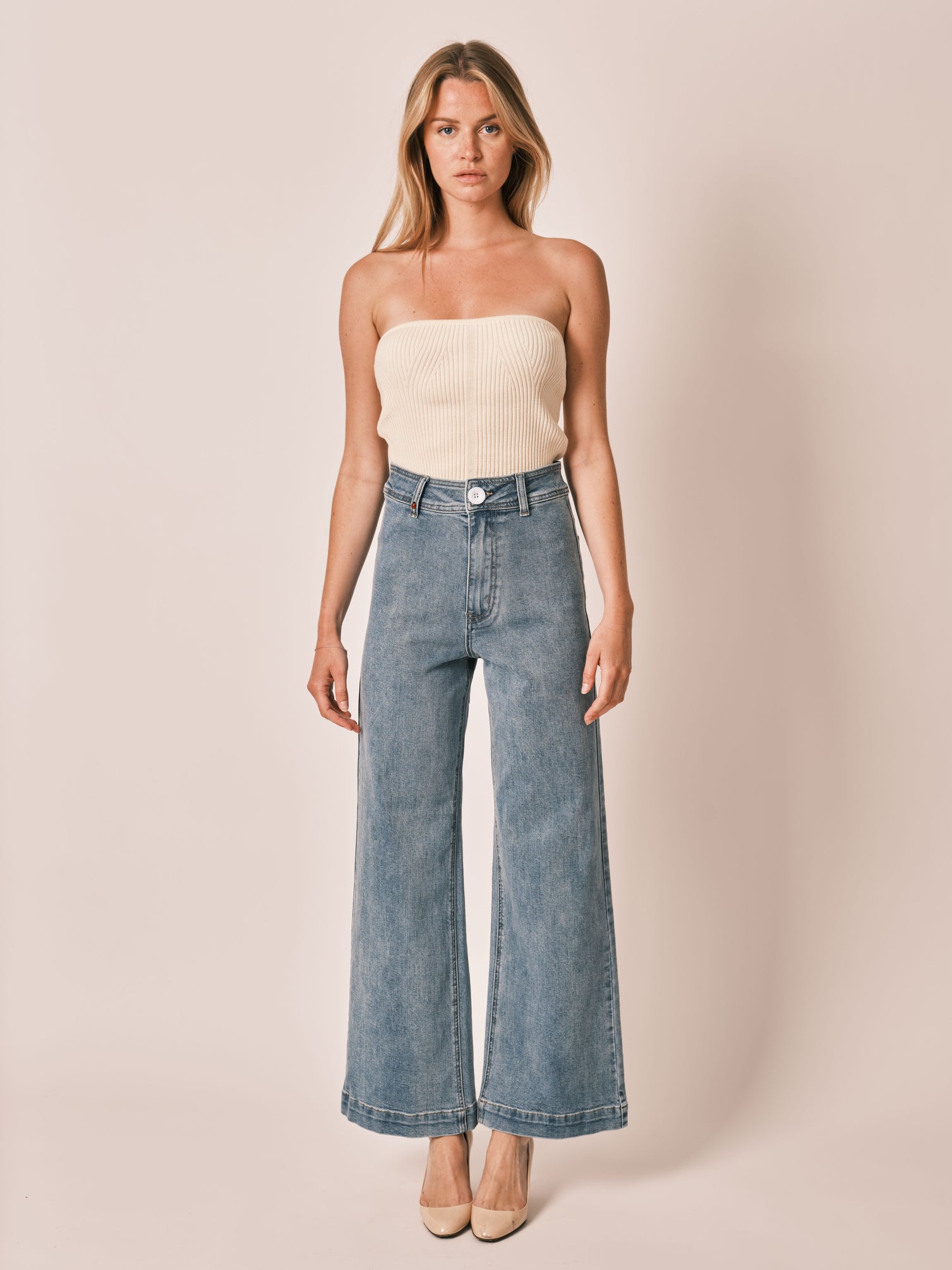 Jean évasé bleu FAUVE femme, BLUE, taille XS, porté par Zoé (1m76) – photo 2